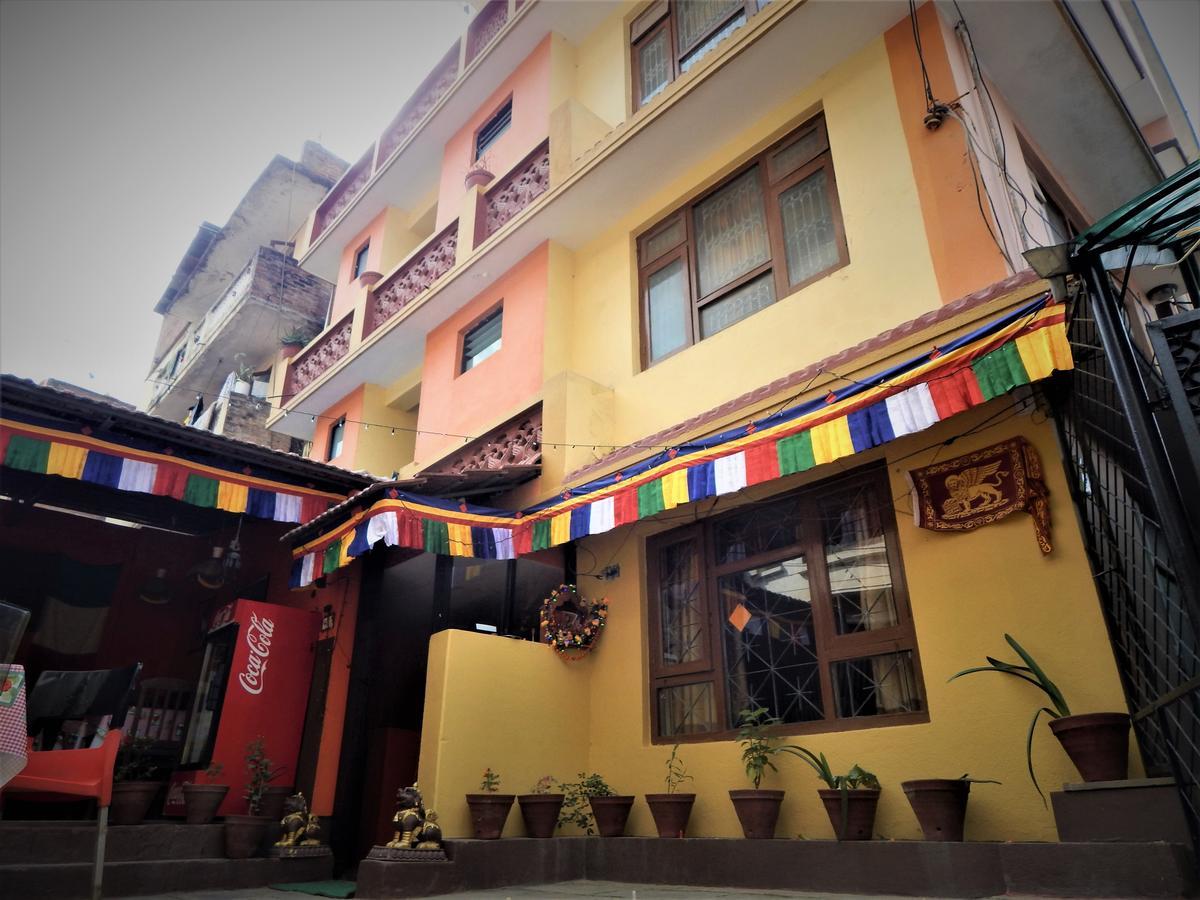 Hotel Giramondo Kathmandu Buitenkant foto