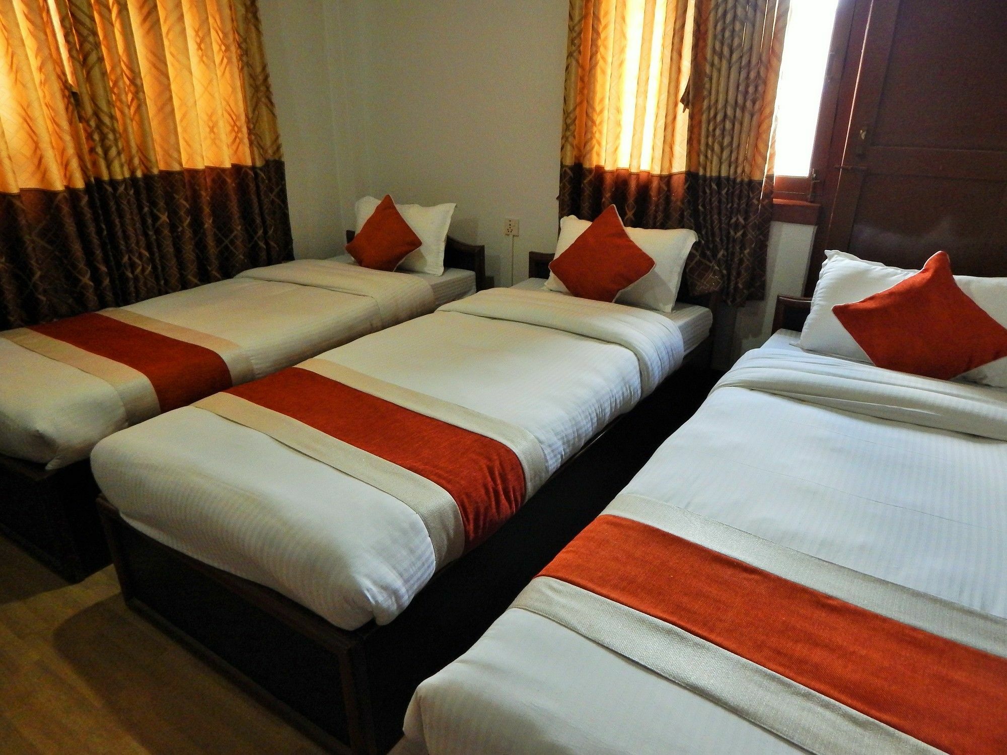 Hotel Giramondo Kathmandu Buitenkant foto